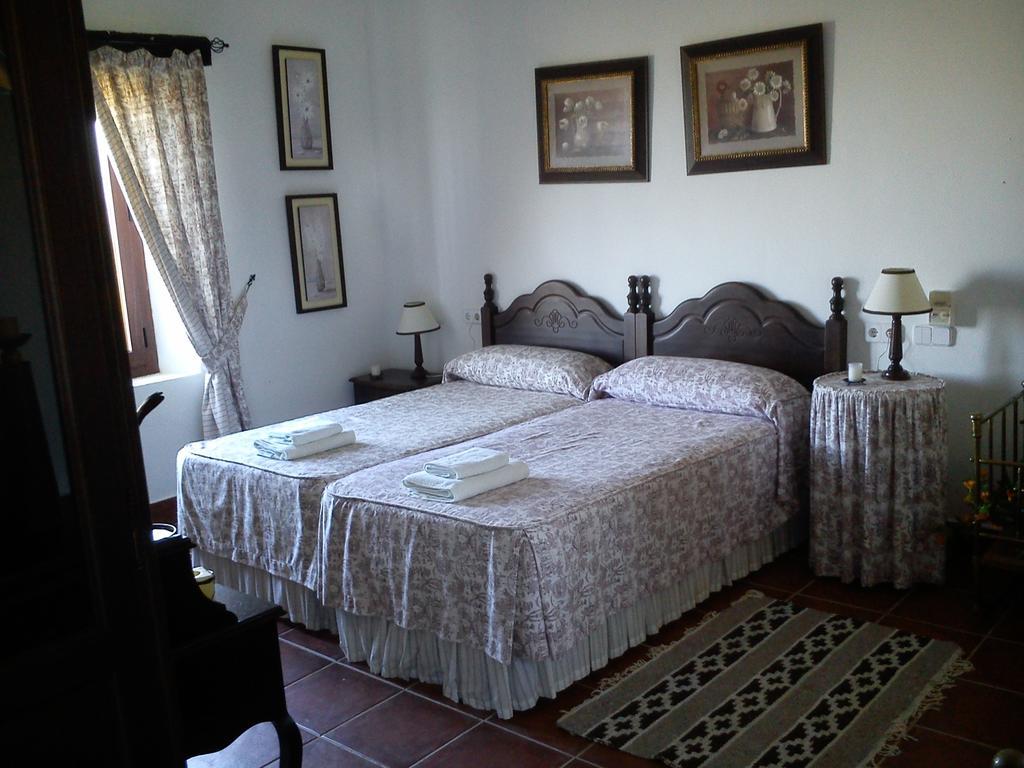 Posada Rural La Corbera Utrera Szoba fotó